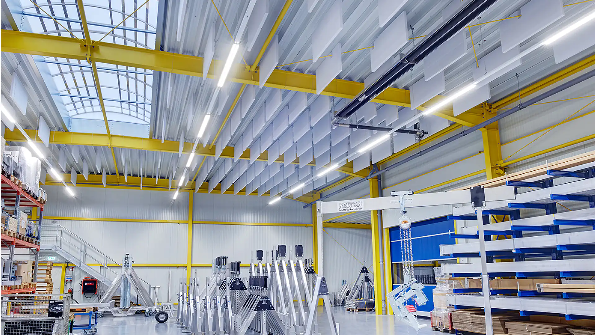 aixFOAM Industriehallen- Schallschutz für Industriehallen und Werkstätten