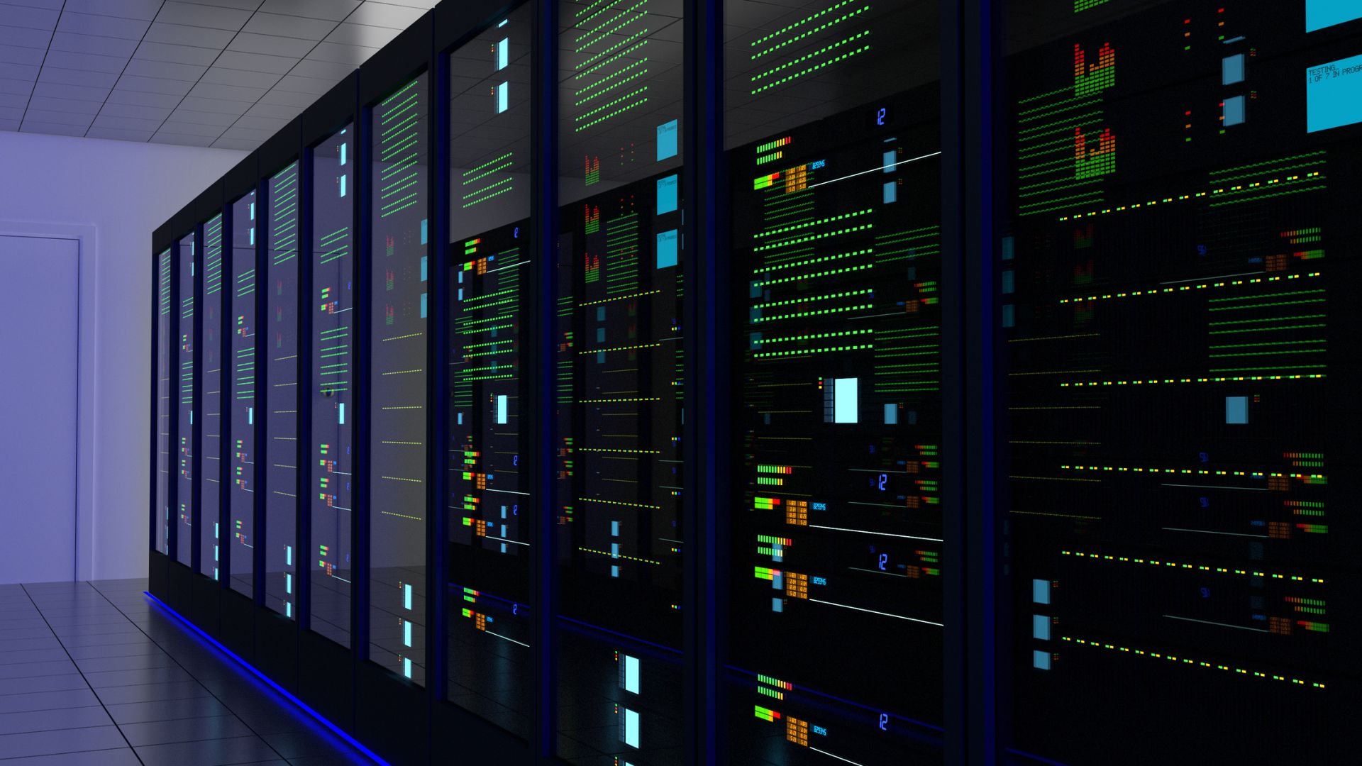 Serverraum mit Serverracks und laufenden IT-Systemen