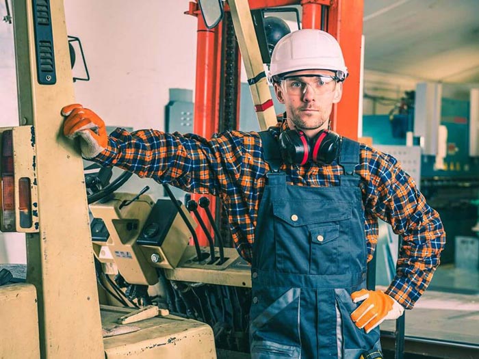 Schallschutz am Arbeitsplatz mit aixFOAM